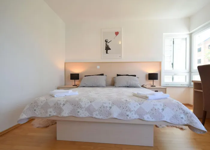 Rosemary By Interhome *