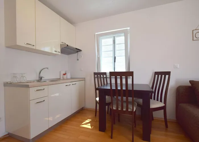 Lägenhet Rosemary By Interhome