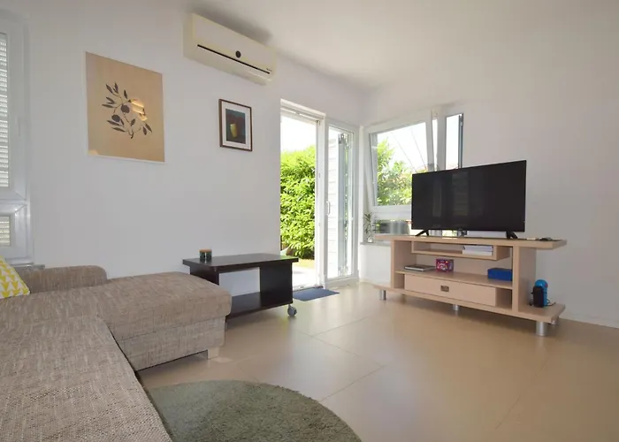 Rosemary By Interhome *